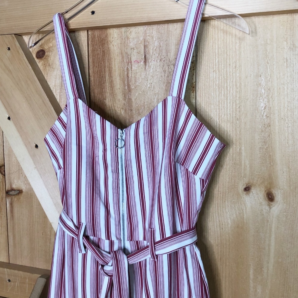 romeo & juliet couture | stripe tie waist jumpsuit - Picture 4 of 6